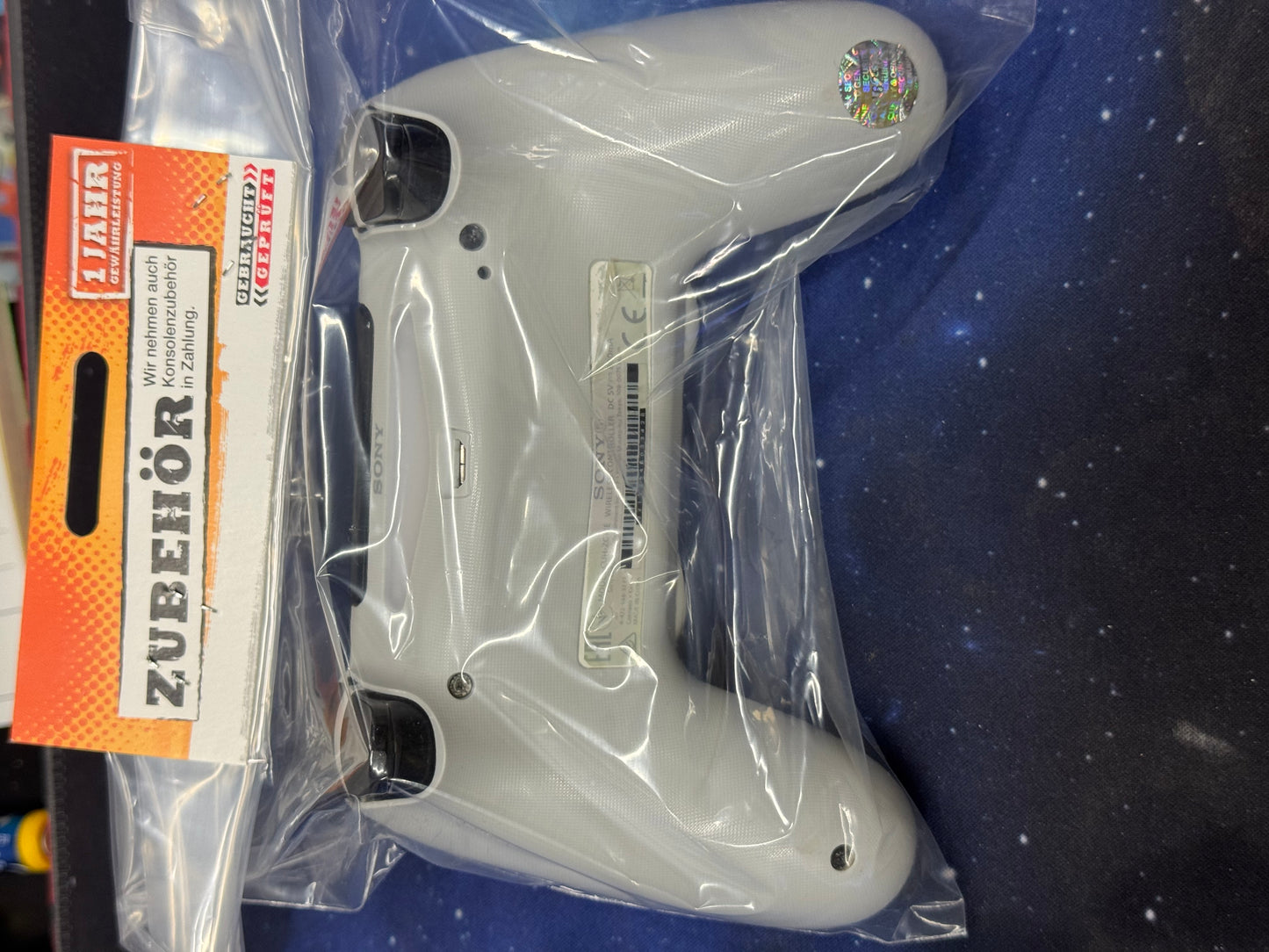 Playstation 4 Controller weiß