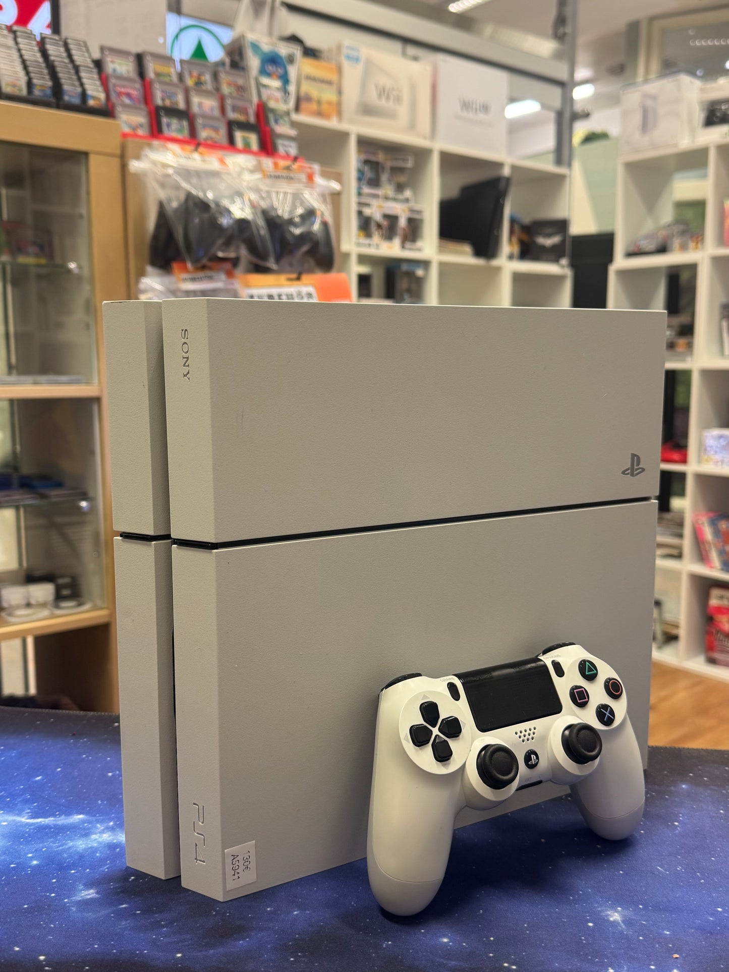 Playstation 4 weiß