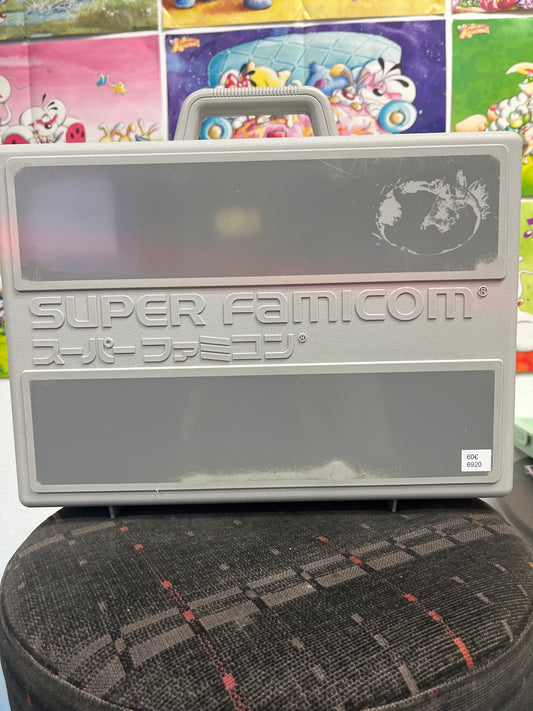 Super Famicom Koffer
