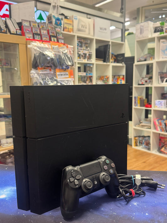 Playstation 4 CUH 1116A incl Call of duty Modern Warfare