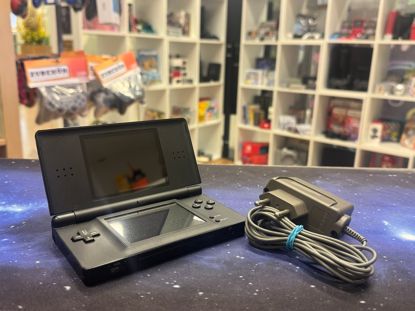 Nintendo DS lite