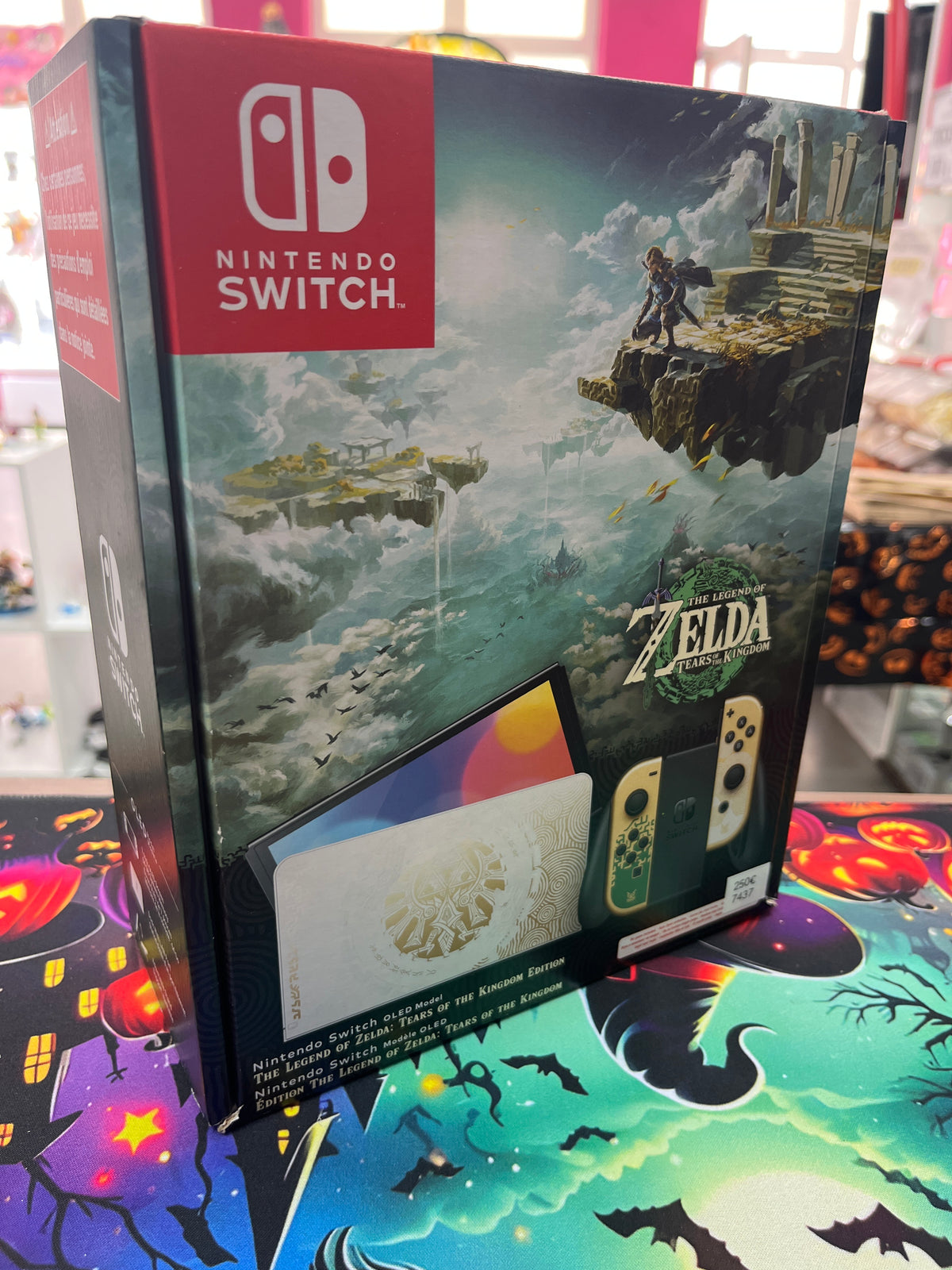Nintendo Switch Oled Model: The Legend of Zelda: Tears of the Kingdom Edtion
