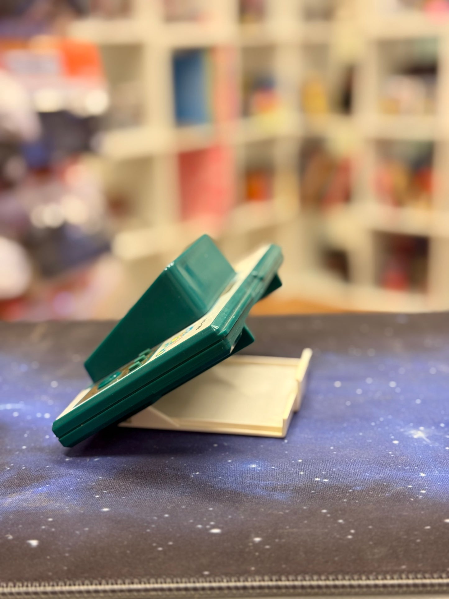 Handheld Tronica AG-28 Game and Watch